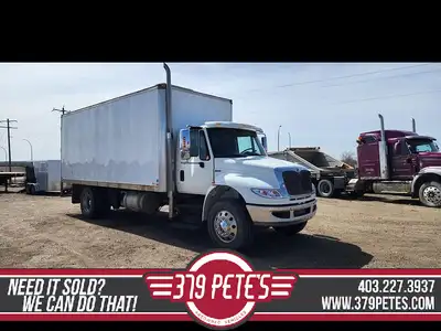 Nice clean 2014 International 4400 4x2 , 14+23 axles, c/w lockers , air ride , Allison auto (3500 rd...