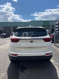 Auto Global - Montréal 2017 Kia Sportage Caméra de Recule Sieges Chauffants Air Climatisée, Mags Gro... (image 4)
