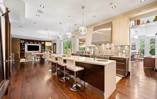 Introducing a Unionville Masterpiece: 32 Wembley Avenue63848999777921124