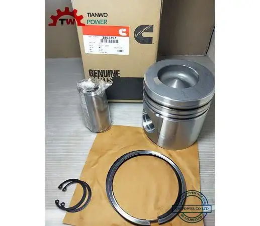 Cummins piston kit and connecting rods for sale in Other in Regina - Image 2