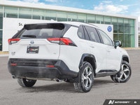 * 8-inch Toyota Multimedia touchscreen display with a 6-speaker audio system * 7-inch digital Multi-... (image 4)