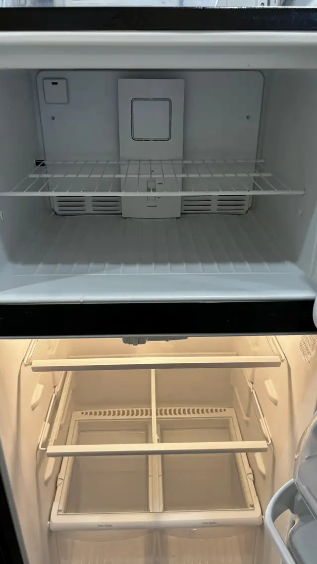 Frigidaire 30” Top Freezer Refrigerator30 Days Warranty in Refrigerators in Kitchener / Waterloo - Image 6