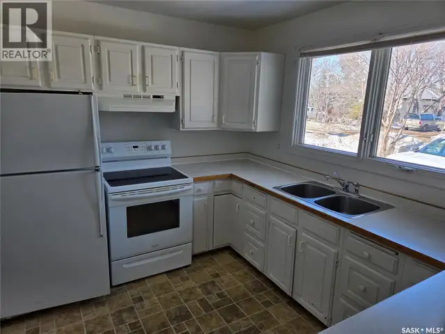 718 98th AVENUE Tisdale, Saskatchewan in Houses for Sale in Saskatoon - Image 5