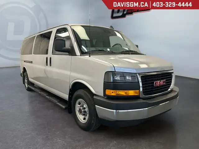 2025 GMC Savana Passenger LT RWD 3500 155&amp;quot; LT in Cars & Trucks in Lethbridge - Image 4