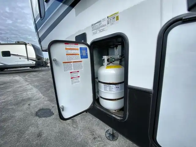 2022 Keystone RV Arcadia 3940LT in Travel Trailers & Campers in Kamloops - Image 41