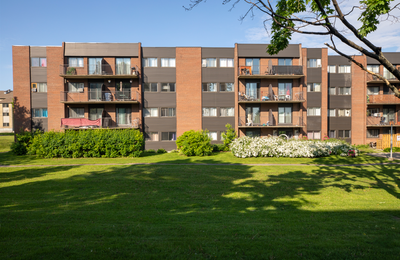 Découvrez notre 3 1/2 à louer à Pierrefonds, dans un quartier paisible, au cur de la ville. Idéaleme...