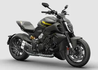 2026 Ducati Diavel V4 Black RoadsterDare to be BoldMuscular, sporty, exaggerated and elegant at the...