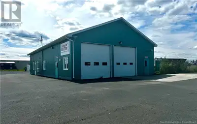 Conveniently situated in the Bathurst Industrial Park, just moments from the highway. 2020 Industria...