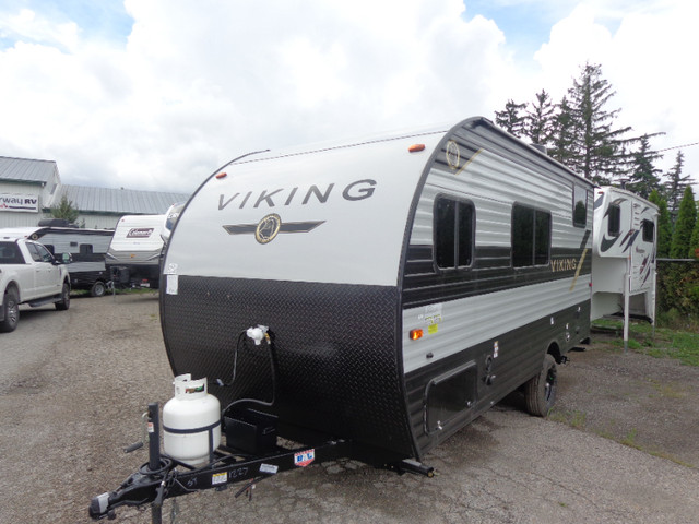 New Travel Trailers Clearance!! Starting at $22,950!!!! in Travel Trailers & Campers in Markham / York Region - Image 2