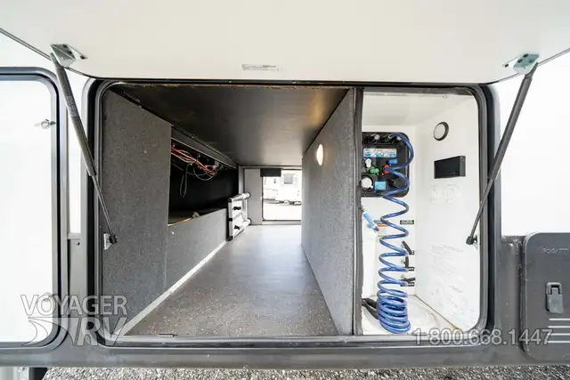 2023 Heartland Bighorn 3215RL in Travel Trailers & Campers in Kelowna - Image 64