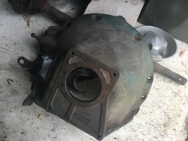 440 383 magnum super commando six pack bbl engines and parts etc in Auto Body Parts in Regina - Image 7