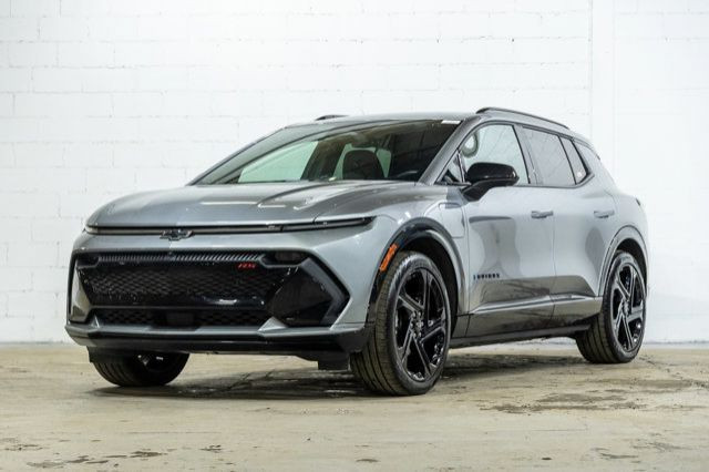 2024 Chevrolet Equinox EV RS | Innovation silencieuse | Aide dans Autos et camions  à Ville de Montréal - Image 3