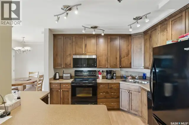 1006 902 Spadina CRESCENT E Saskatoon, Saskatchewan in Condos for Sale in Saskatoon - Image 8