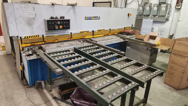 Hydraulic Swing Beam Shear64840220069377120