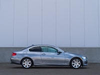 CARGET AUTOMOTIVE is thrilled to offer this 2013 BMW 3 Series 335i xDrive, a sporty luxury sedan pow... (image 5)