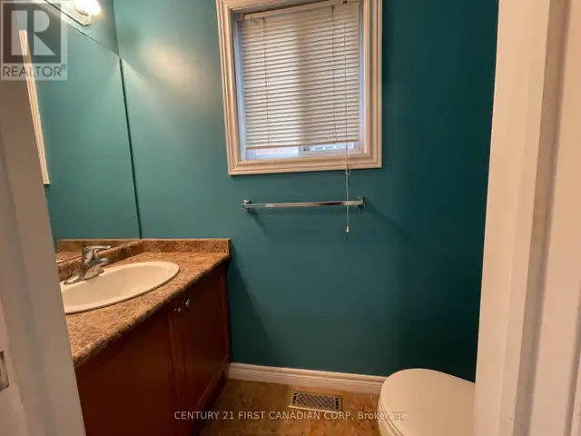 2052 BLACKWATER ROAD London North (North B), Ontario in Long Term Rentals in London - Image 7