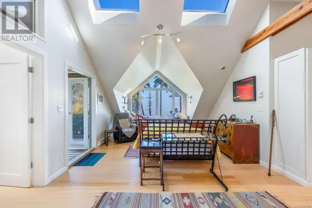 1901 East Rd Denman Island, British Columbia in Houses for Sale in Comox / Courtenay / Cumberland - Image 22