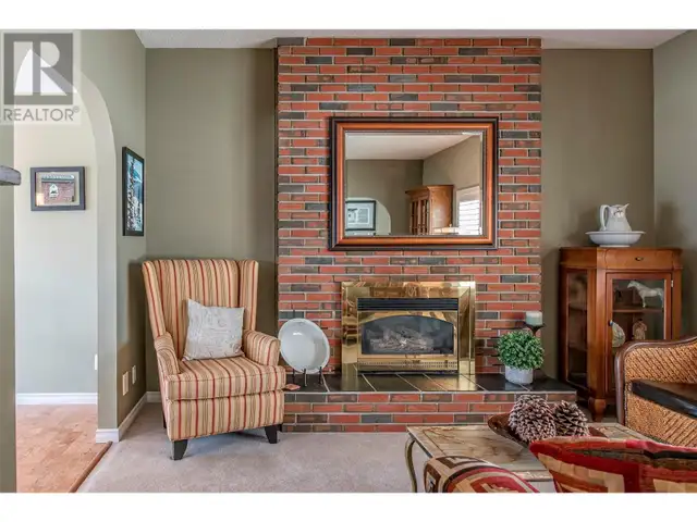 186 Stepping Stones Crescent Spallumcheen, British Columbia in Houses for Sale in Vernon - Image 15