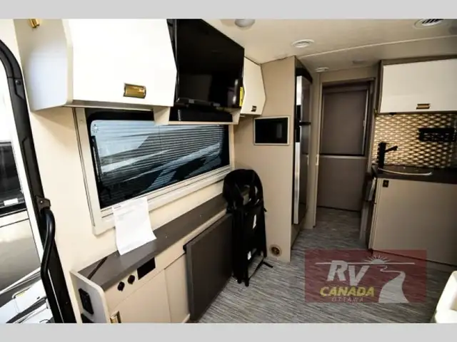 2025 Winnebago View 24T in RVs & Motorhomes in Ottawa - Image 13