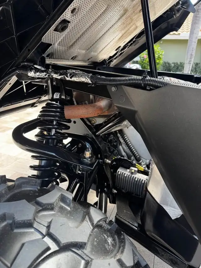2022 CAN-AM DEFENDER MAX LIMITED 1000CC-BLACK! in ATVs in Dartmouth - Image 12
