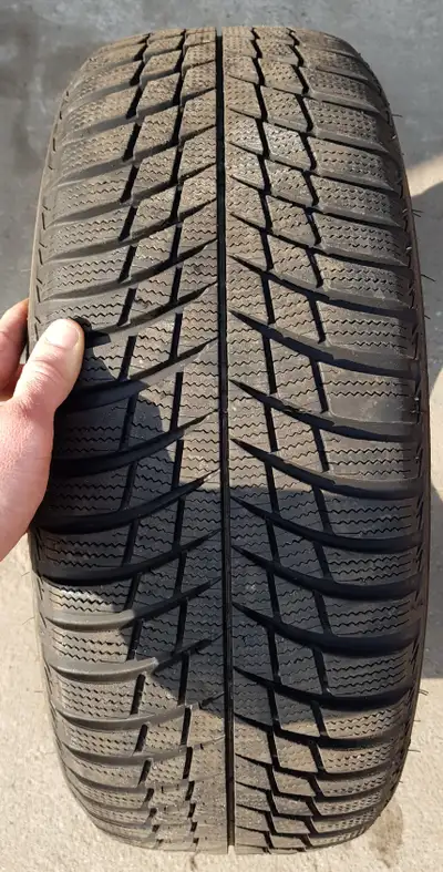 ****** IF U SEE THE AD RIMS TIRES STILL FOR SALE ******* 4 bmw X3 rims 245/50/19 BRIDGESTONE blizzak...