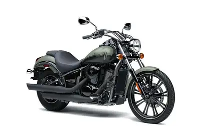 2023 Kawasaki VULCAN 900 CUSTOM SAVE $1465 RABAIS Parcourez les rues avec style grâce à la Kawasaki...