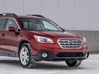 CARGET AUTOMOTIVE is thrilled to offer this 2017 Subaru Outback 2.5i Limited with Technology Package... (image 3)
