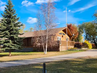 Beautiful Acreage For Rent!!!!