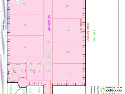 Un bloc de 10 terrains zonés blanc pour vos projets immobilier. Une partie est déjà développée en te...