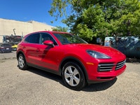 This Cayenne Look and feels like it only has 50k to 60k kilometers exterior and interior *****Excell... (image 1)