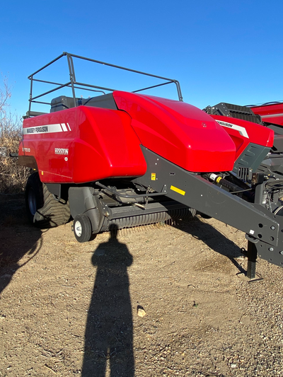 Interest free financing available. 18,259 bales. High density baler. Auto lube chains and knotters....