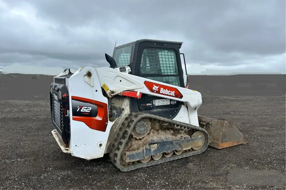 2022 Bobcat T62