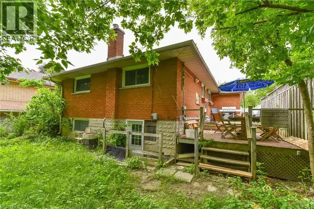 166 ELGIN Crescent Waterloo, Ontario in Long Term Rentals in Kitchener / Waterloo - Image 21
