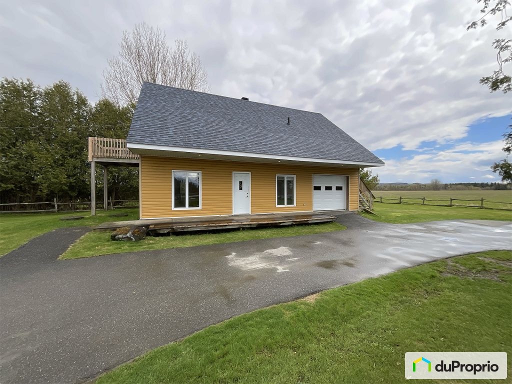 $360,000 - 1 1/2 Storey for sale in Stanstead-Est — photo 2
