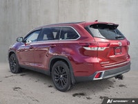 *CLEAN CARFAX, MOONROOF, POWER LIFTGATE, BACK-UP CAMERA, ALL-WHEEL DRIVE, PUSH BUTTON START, HEATED... (image 2)