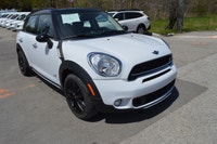 2015 Mini Cooper Countryman S All4 85,043 KM Now Only $14,950 or $214 Bi-Weekly.(O.A.C.). Bi-weekly... (image 6)