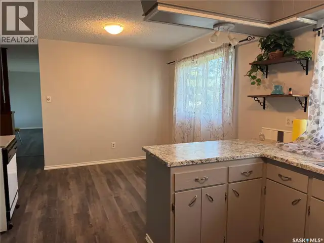38 Kasper CRESCENT Assiniboia, Saskatchewan in Houses for Sale in Moose Jaw - Image 9