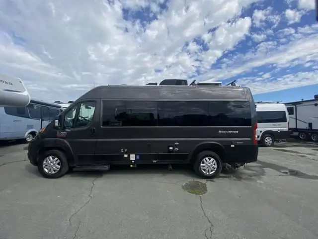 2021 Thor Motor Coach Sequence 20K in RVs & Motorhomes in Bedford - Image 8