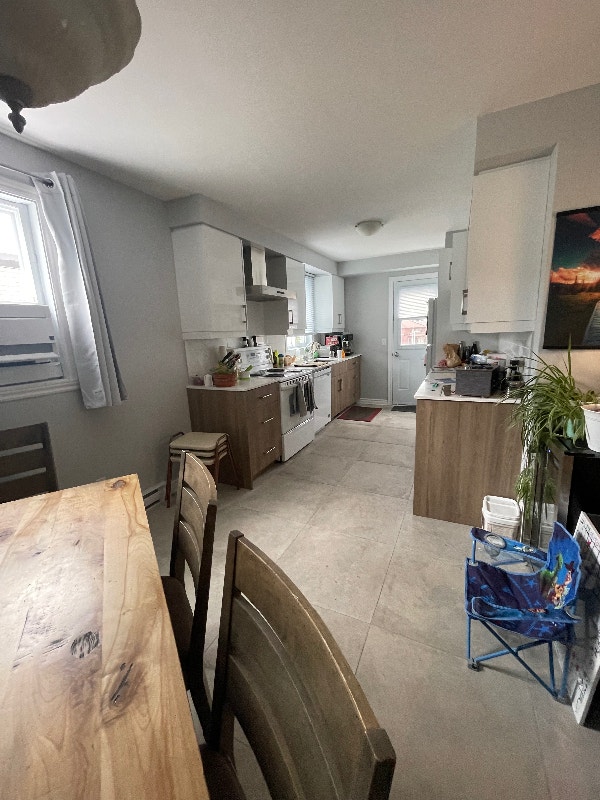 Appartement 5 1/2 à Lasalle à louer, avec stationnementfor rent
