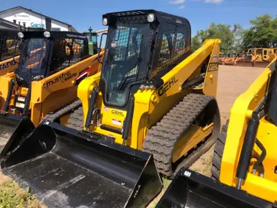 NEW 2025 GEHL RT165 TRACK SKID STEER CAB, HEAT, AIR, 2-SPEED, HYDRAULIC Q-TACH, RIDE CONTROL, FLOAT,...