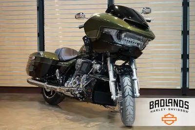 2026 Harley-Davidson Road GlideNowhere Never Looked So GoodWith a liquid-cooled Milwaukee-Eight 117...