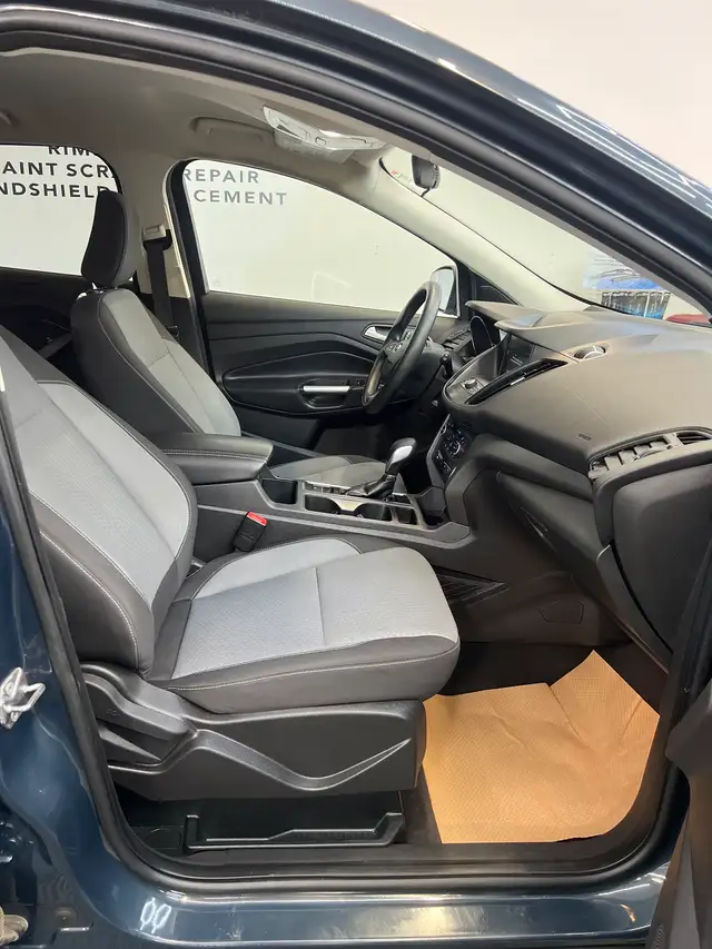 2019 Ford escape AWD 1.5l in Cars & Trucks in Lethbridge - Image 15