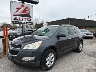 *CERTIFIED* *WARRANTY AVAILABLE* *3.6L V6* *CLEAN CARFAX* *LOW KMS* The 2011 Chevy Traverse LS is a...