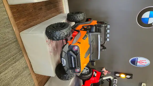 24V Ride On Truck For Kids w/ Rubber Wheels, Bluetooth & Lights in Other in Oshawa / Durham Region - Image 2