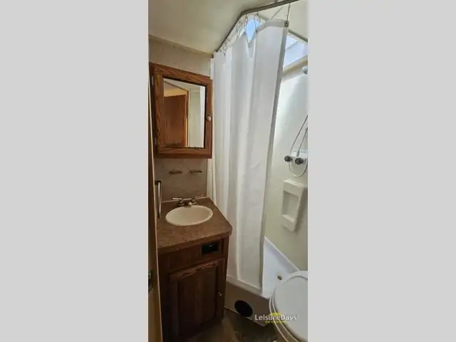 2013 Forest River RV Rockwood Roo 183 in Travel Trailers & Campers in Ottawa - Image 11