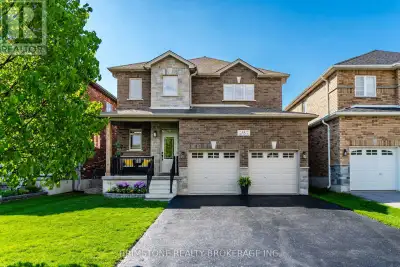 Set on a quiet court in a highly sought-after family neighbourhood, this beautifully upgraded 4-bedr...
