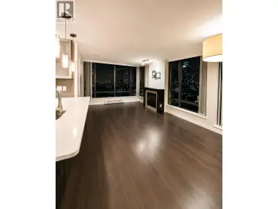 FEATURING: - 1115 sqft Huge 2 Bedrm plus a Den - In Suite Laundry - One Parkings - In Highgate area...