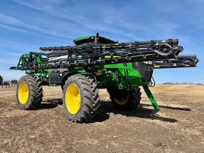 Super clean & well maintained R4045 that has spent most of its life indoors. • 120’ Carbon Fiber boo...