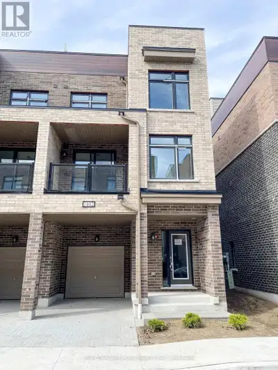 For Rent: This Town House is with a Roof-Top Terrace **** Experience the perfect fusion of modern li...