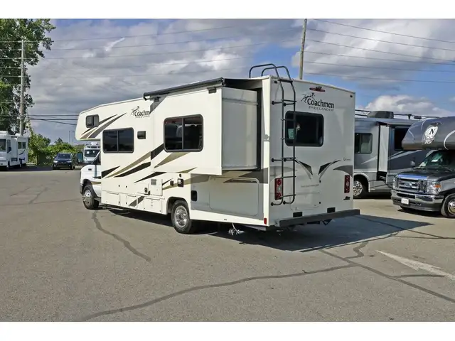 2020 Coachmen Freelander 26DS 1 extension Classe C 27 pieds in RVs & Motorhomes in Laval / North Shore - Image 26